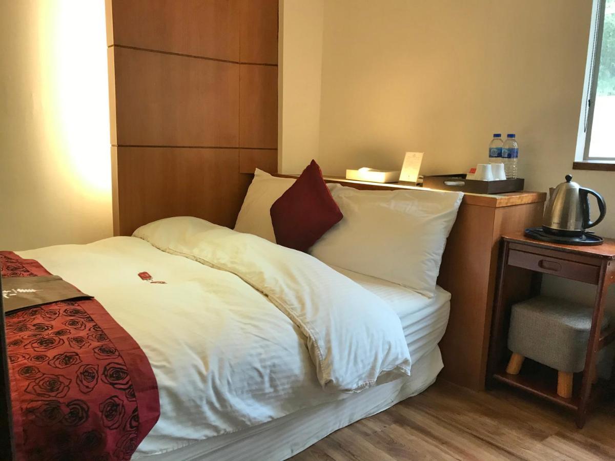 Chiu Chunt Dint B&B Ťiou-fen Exteriér fotografie